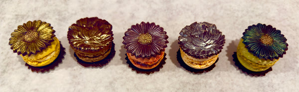 Chocolate Flower French Macaron